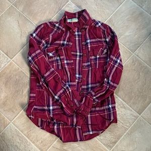 Maurices button down thin flannel. Women's size L.